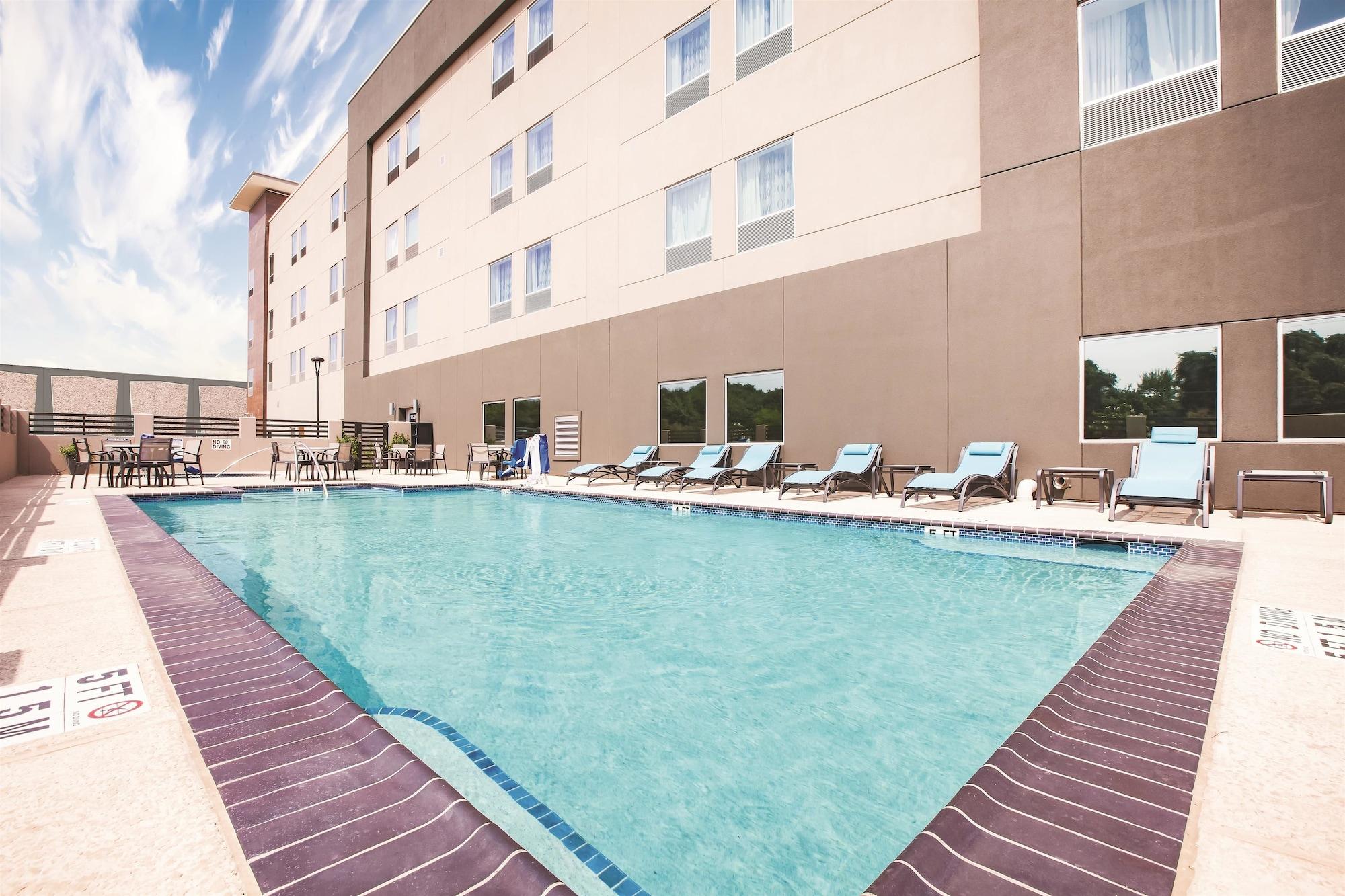 La Quinta By Wyndham Mcallen La Plaza Mall Extérieur photo