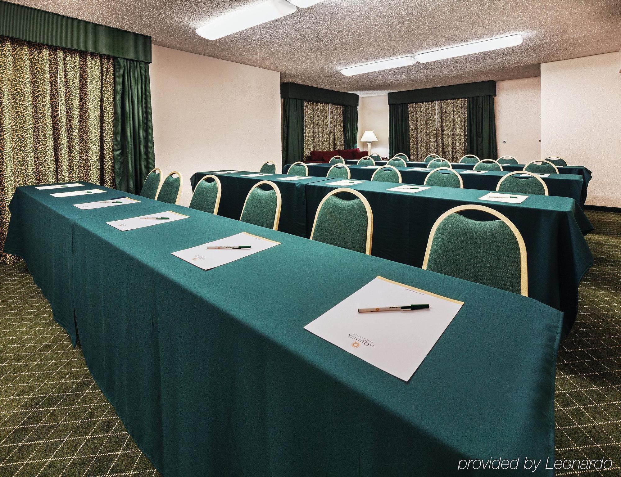 La Quinta By Wyndham Mcallen La Plaza Mall Extérieur photo