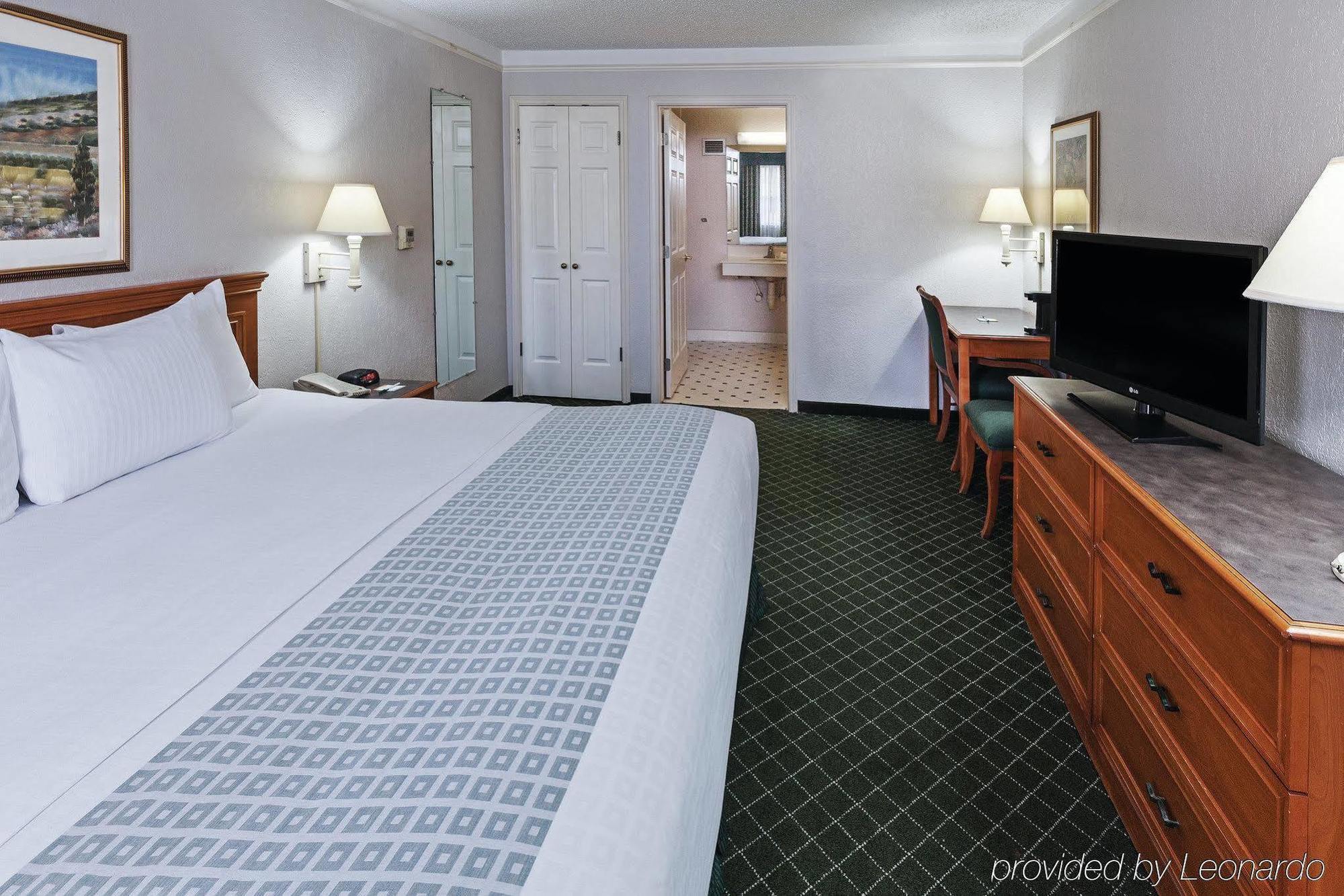 La Quinta By Wyndham Mcallen La Plaza Mall Extérieur photo