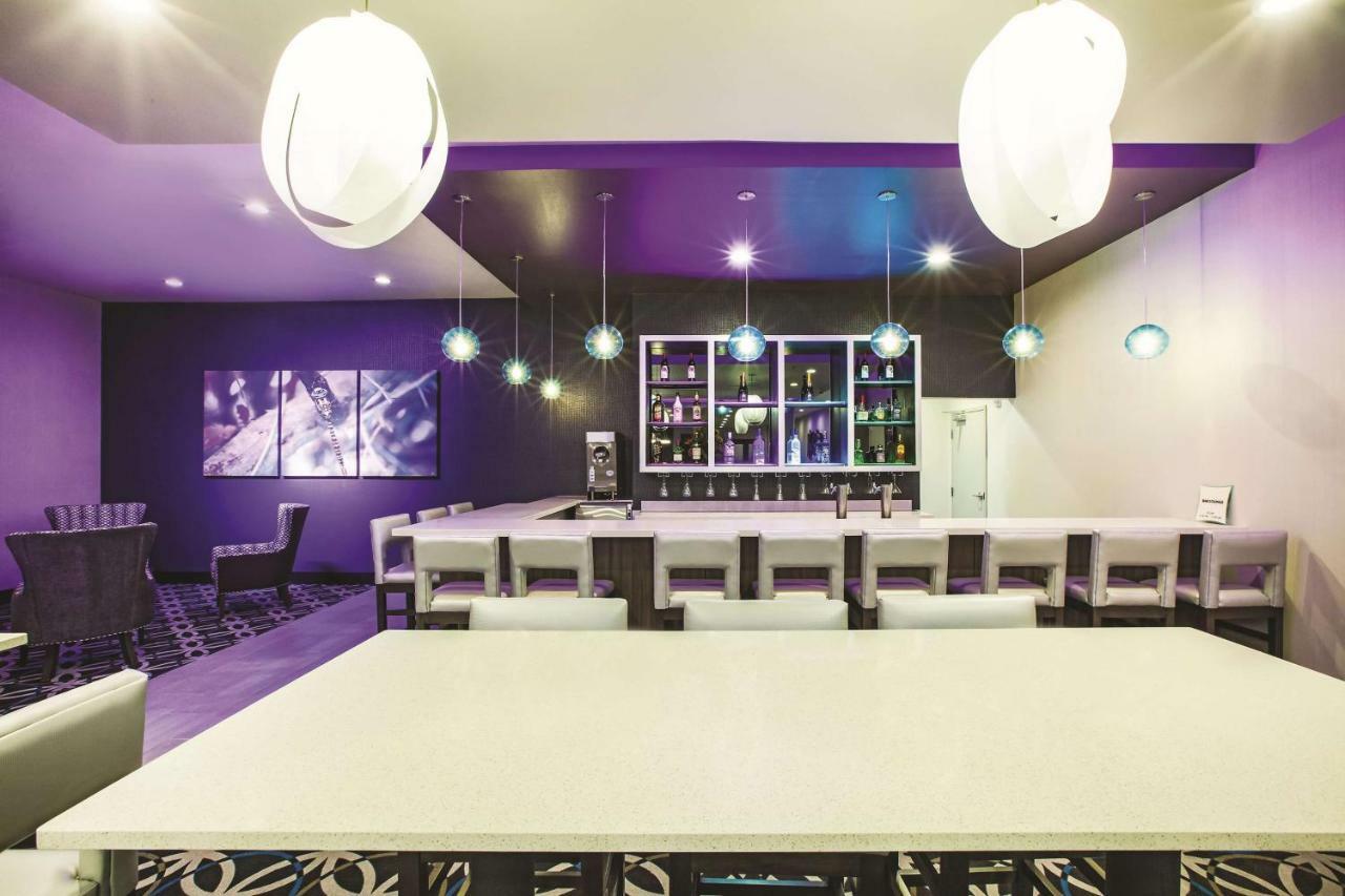 La Quinta By Wyndham Mcallen La Plaza Mall Extérieur photo