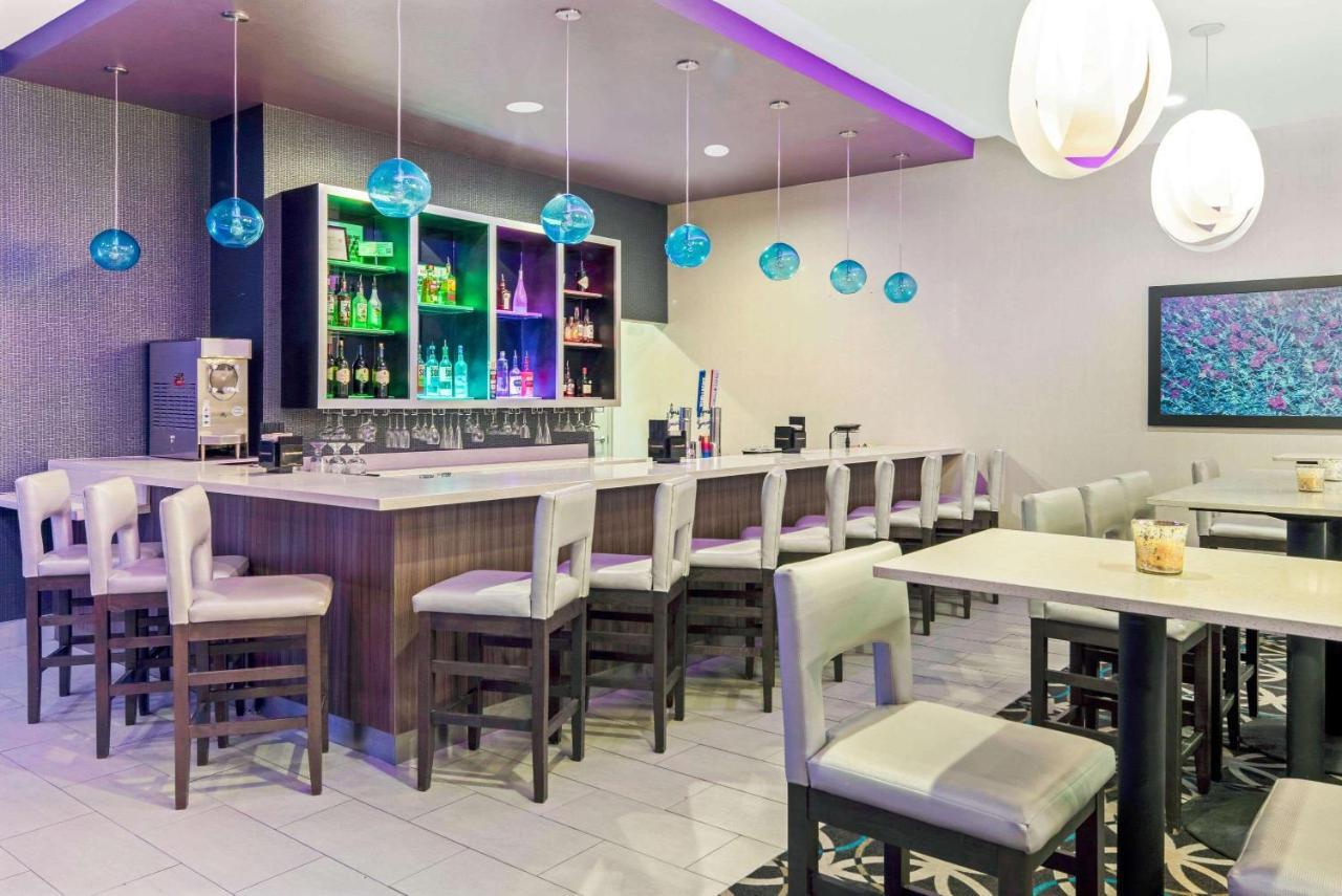 La Quinta By Wyndham Mcallen La Plaza Mall Extérieur photo